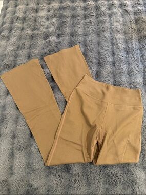 Ribbed High-Waist Yoga Leggings in Camel